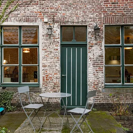 Huswell - Retro With A Cozy Garden Lejlighed Gent
