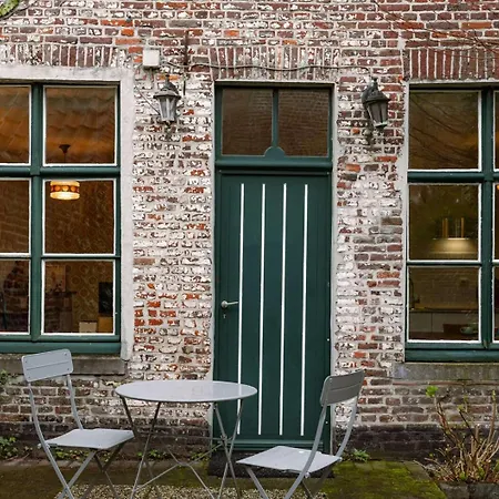 Huswell - Retro With A Cozy Garden * Ghent