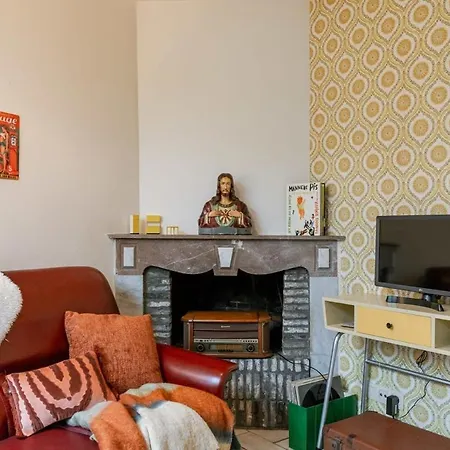 Apartment Huswell - Retro With A Cozy Garden